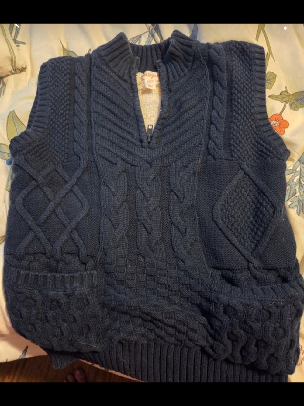 Cat & Jack Navy Cable Knit Sleeveless V-Neck Sweater Vest